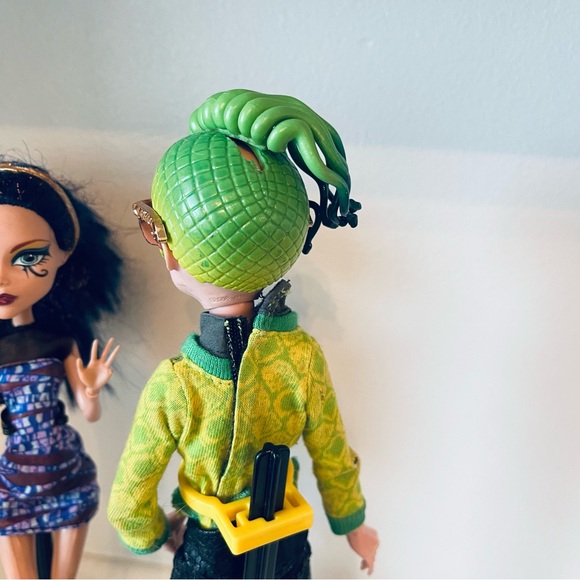 MattelMonster High Dolls Boo York Cleo de Nile & Deuce Gorgon Comet Crossed 2008 - Picture 9 of 16